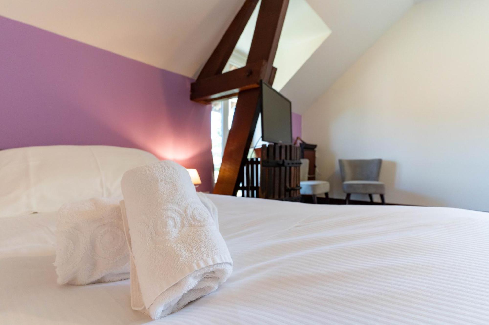 Chateau De Tilly Boissey-le-Chatel Bagian luar foto