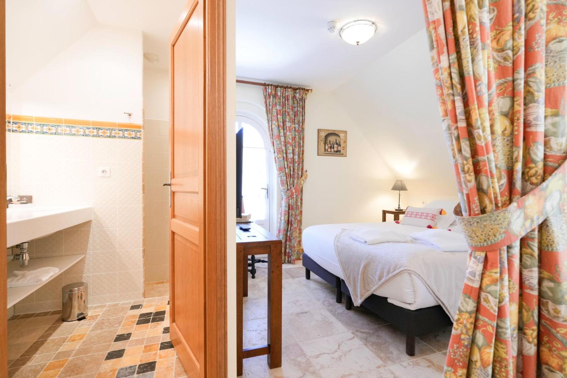 Chateau De Tilly Boissey-le-Chatel Bagian luar foto